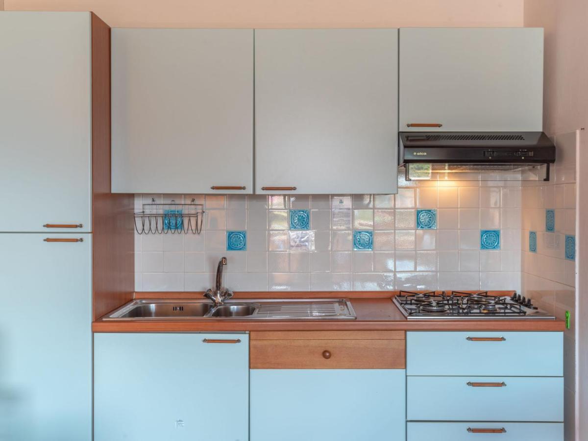 Apartment Giuly By Interhome Golfo Aranci Exterior photo